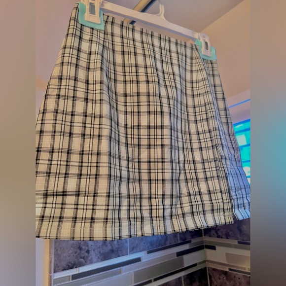 Princess Polly Green Plaid Mini Skirt - Picture 9 of 11